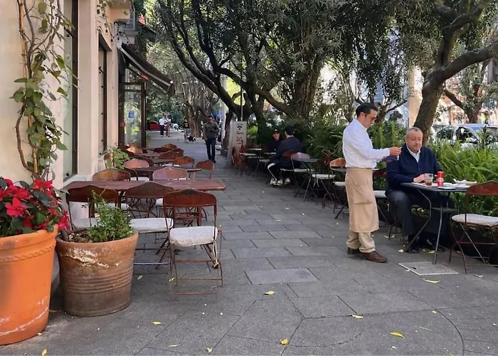 Condesa Amsterdam F Elegant With Inviting Ambiance On Amsterdam Avenue 別荘